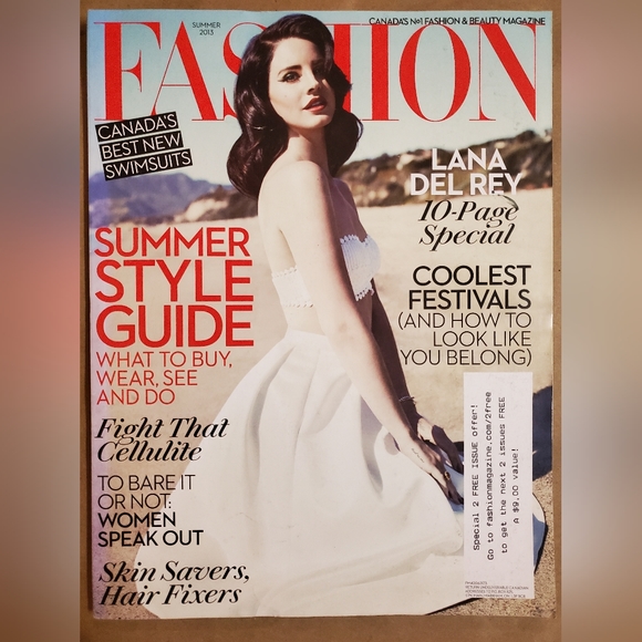 *RARE* Lana Del Rey fashion magazine - Picture 2 of 8